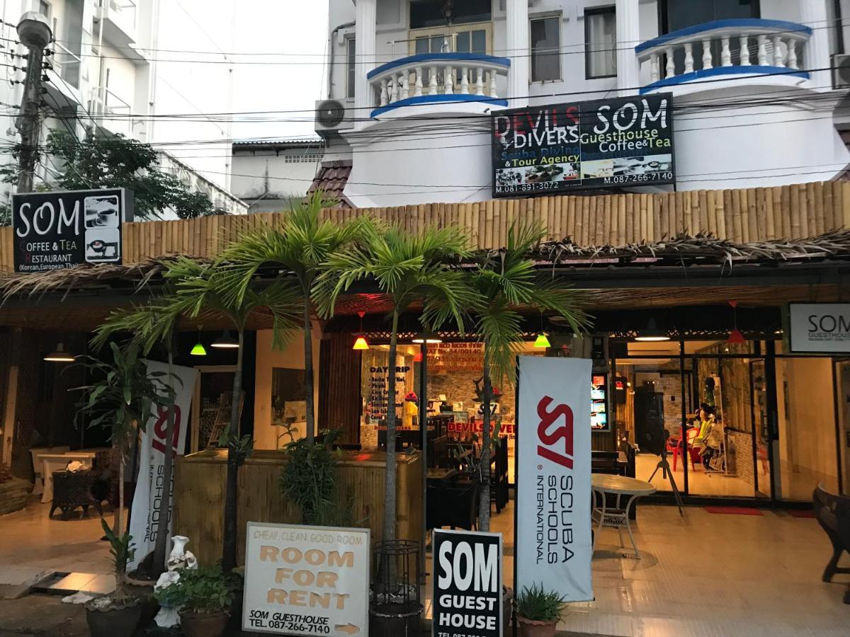 Som Guesthouse Patong Luaran gambar