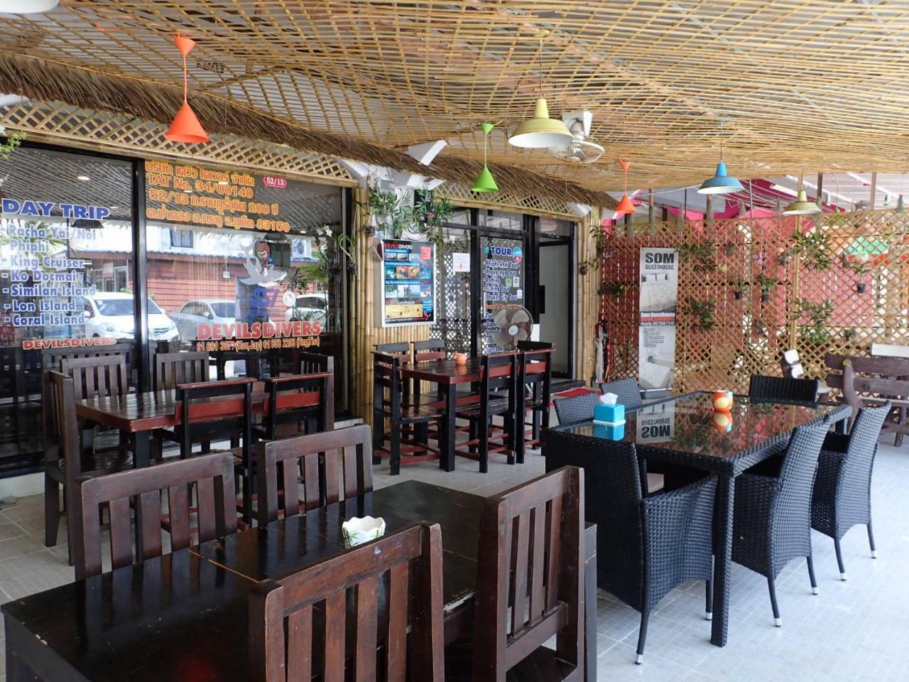 Som Guesthouse Patong Luaran gambar