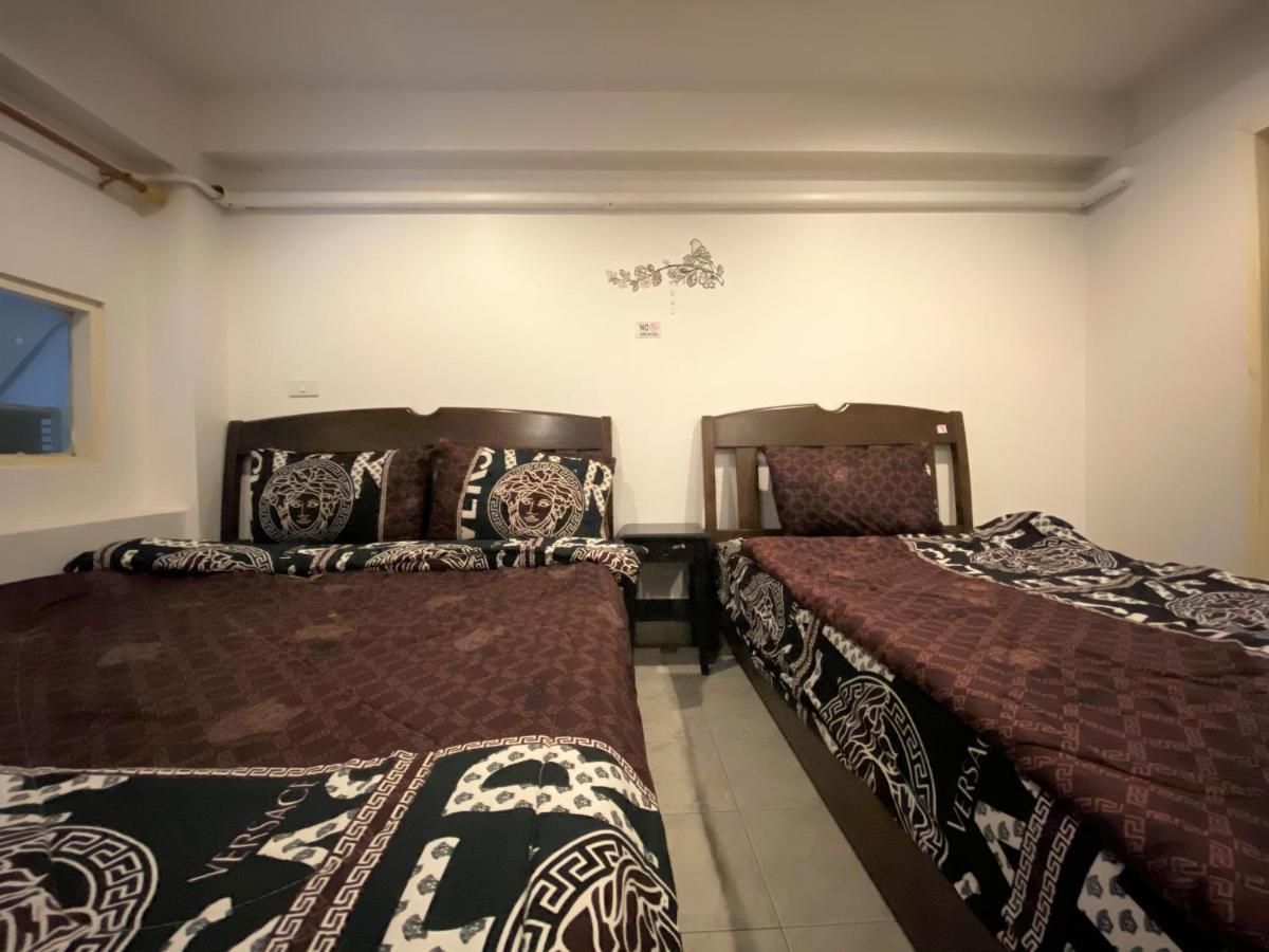 Som Guesthouse Patong Luaran gambar