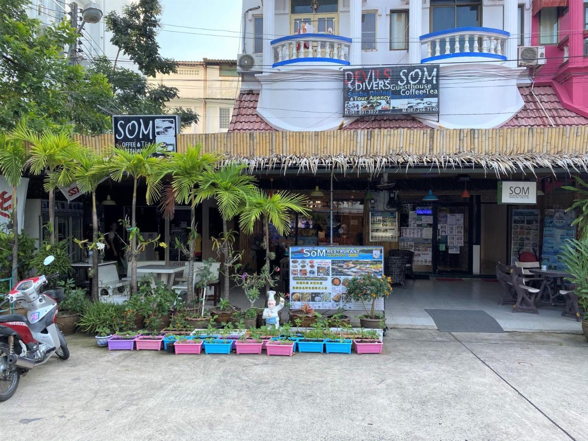 Som Guesthouse Patong Luaran gambar